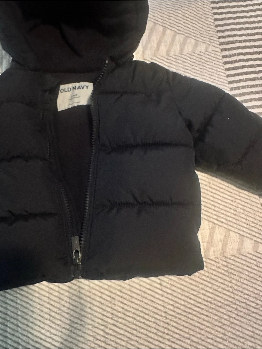 Old Navy navy blue Toddler Puffer Jacket with Hood